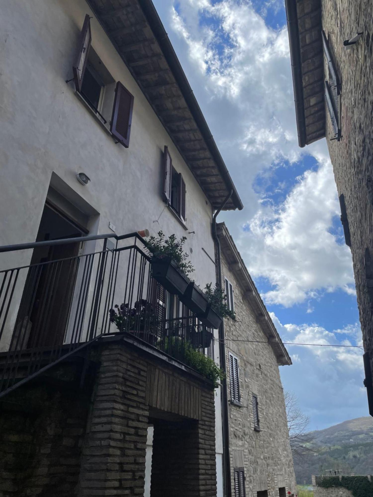 Locanda Francescana Valfabbrica Exterior foto